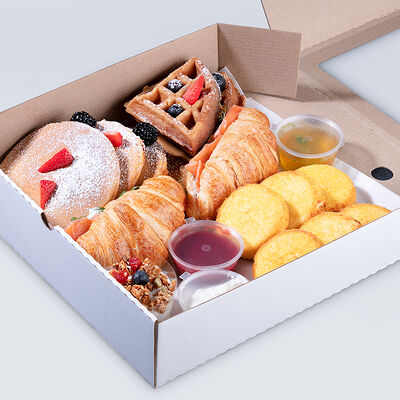 Завтрак на траве в Udcкафе Upside Down Cake по цене 2500 ₽