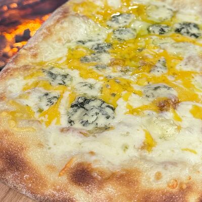 Римская Четыре сыра в PrestoMia по цене 730 ₽