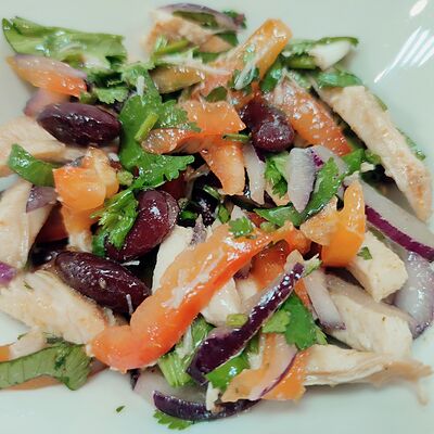 Салат Кавказский в Локко Мокко по цене 230 ₽