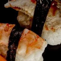 Нигири с угрём в Fortuna Sushi