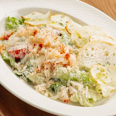 Цезарь с салаткой краба в Misto по цене 1620 ₽