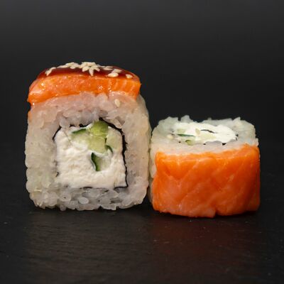 Запечённая Филадельфия в Mr Sushi по цене 399 ₽