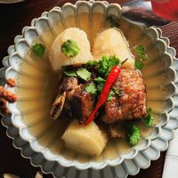 Лывжа с ребрами гриль в Дева