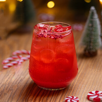 Клубничный фейерверк 400 мл в Изикофе по цене 430 ₽