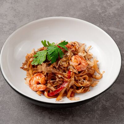 Удон с креветками в Искра Бистро по цене 770 ₽