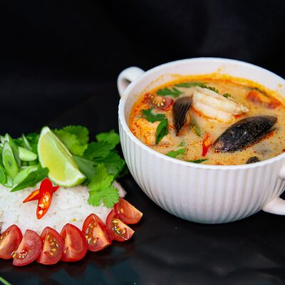 Том ям с морепродуктами в Атлантида по цене 850 ₽