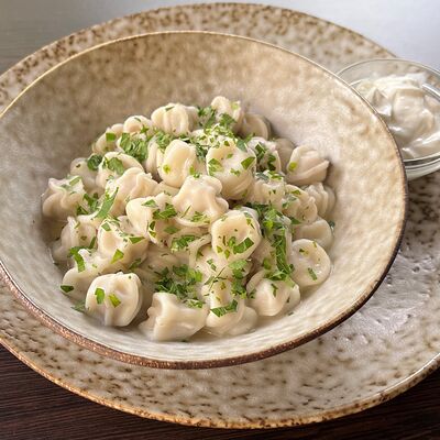 Пельмени в ROZENSHTEYN loft cafe по цене 350 ₽