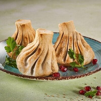 Сет из жареных хинкали баранина в Кацо по цене 345 ₽