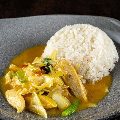 Карри топ паб с курицей в Джонга по цене 530 ₽