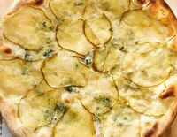 Пицца с грушей в Чентуриппе