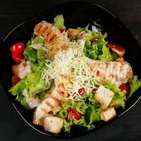 Цезарь с курицей в Вкус Востока