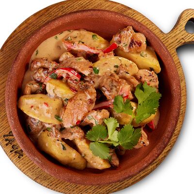 Индейка с овощами в сливочном Чили в Чача по цене 580 ₽