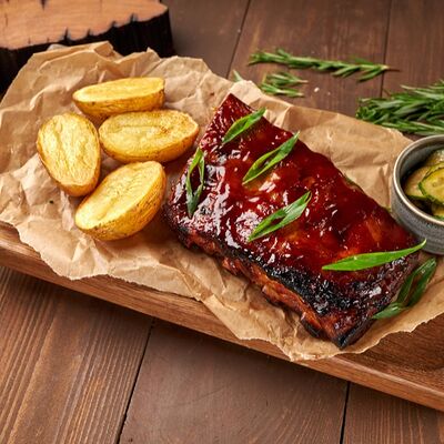 Свиные ребрышки BBQ в Инжир по цене 670 ₽