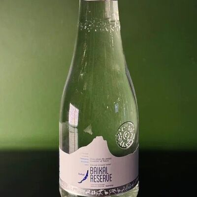 Вода Байкал с газом в Лебовски Пицца и Боулинг по цене 280 ₽