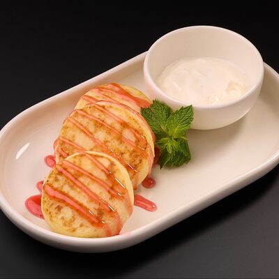 Сырники со сметаной в COFFEEПЕЙ по цене 420 ₽