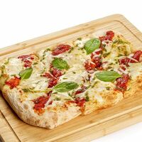 Римская пицца Маргарита в Пицца Гусь