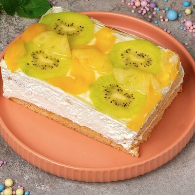 Торт фруктовый нарезной в CHO-KAVO по цене 140 ₽