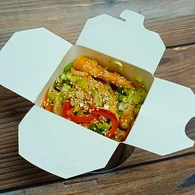 Эби Wok удон терияки в Вкус Японии Киото по цене 572 ₽