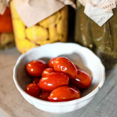 Маринованные томаты в Сыроварня по цене 220 ₽