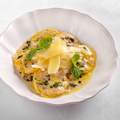 Равиоли с кониной в Ginza по цене 6250 ₸