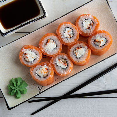 Холодный ролл Филадельфия vip в 4 Лосося по цене 789