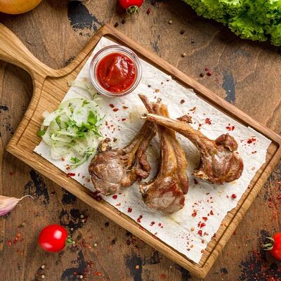 Шашлык из бараньей корейки в Raxat Halal по цене 650