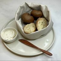 Хлеб со взбитым маслом в Principle