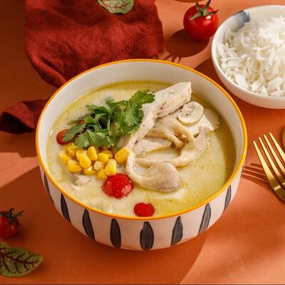 Том кха с курицей в Пряности & Радости по цене 750 ₽