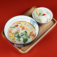 Том кха с куриным филе в Pong