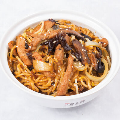 Вок Лапша бутанику в Луиджи & Тосё по цене 349