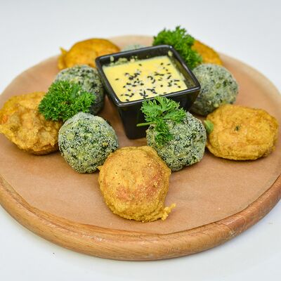 Жемчужины в Вегетарианское кафе Мантра Бар по цене 590 ₽