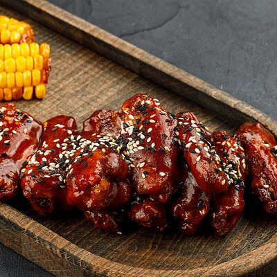 Крылья хот в Brooklyn Bowl по цене 649 ₽