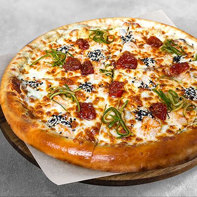 Пицца с лососем и креветкой в MaMa Mia по цене 548 ₽