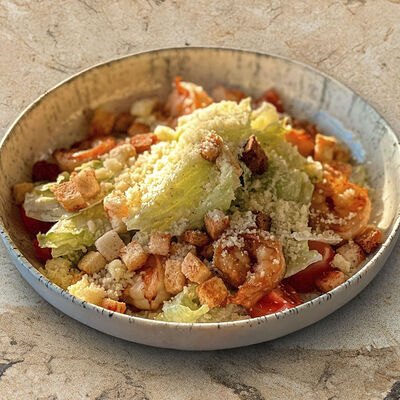 Цезарь с креветками в Чизерия Восточный по цене 1200 ₽