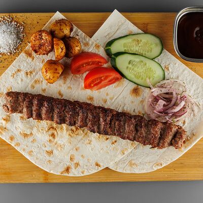 Люля-кебабв Meat & Grill по цене 770 ₽