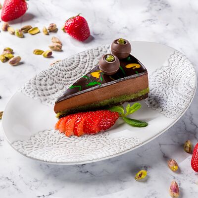 Чизкейк с дубайской халвой в Дюшес по цене 670