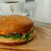 Бургер с курочкой в Balance cafe по цене 845