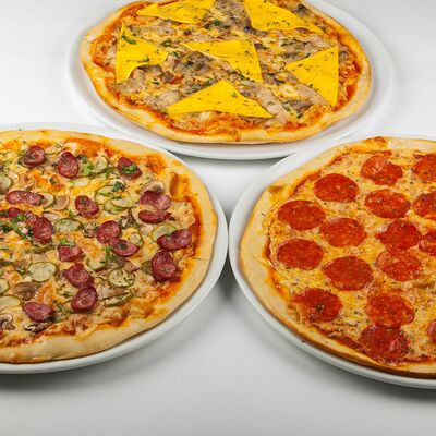 Три пиццы в АРИГАТО по цене 1950 ₽