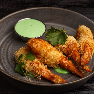 Креветки в тесте Катаифи с соусом Васаби в Good Company по цене 750 ₽