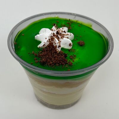 Пирожное банан-киви в Ля Галетт по цене 200 ₽