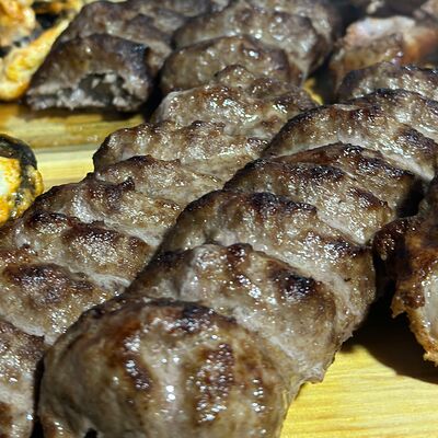 Люля-кебаб из говядины в Му&За по цене 600 ₽