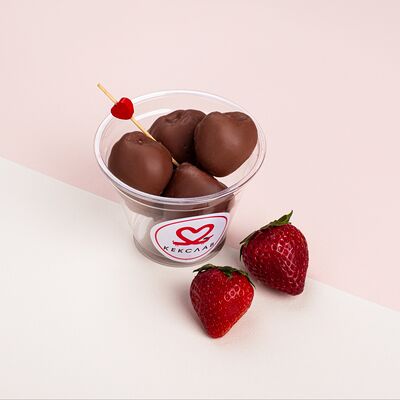 Клубника в шоколадев Кекслав по цене 580 ₽