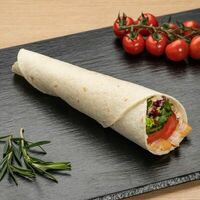 Ролл с Курицей в Магбургер & Братья Караваевы