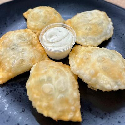 Мини с Курицей в Чебурек номер 1 по цене 210 ₽