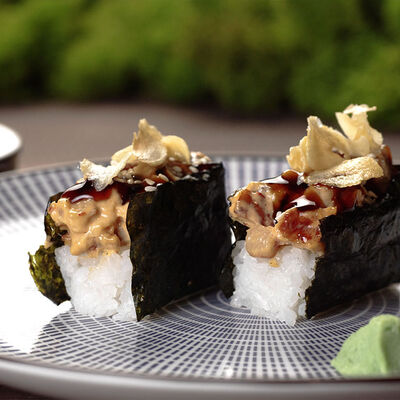 Спайси угорь в Эбби Noodles & Sushi Bar по цене 240
