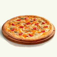 Пицца Сырный цыпленок 30 см в Вкусномаркет