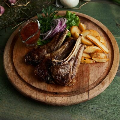 Антрекот из баранины в Кафе Элена по цене 780 ₽