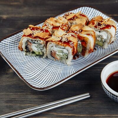 Ролл Канада в Эбби Noodles & Sushi Bar по цене 760