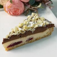 Торт Венская вишня Dolci в Чарли Чаплин