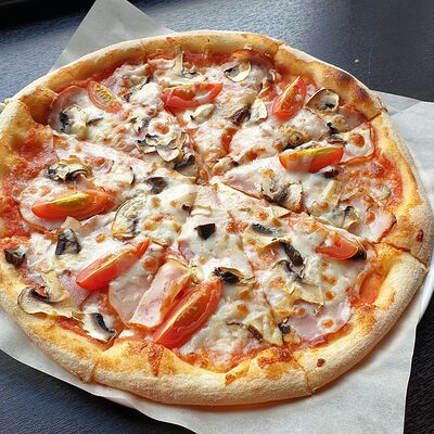 Пицца БамБуши в БамБуши по цене 645